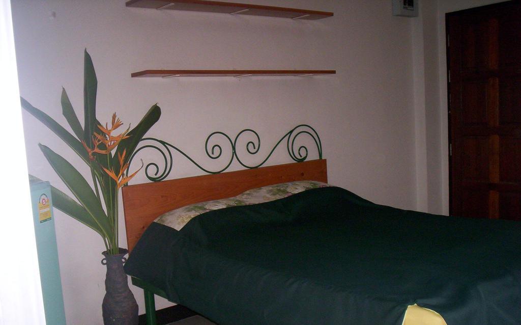 Baankhunmae Apartment Bangkok Ruang foto