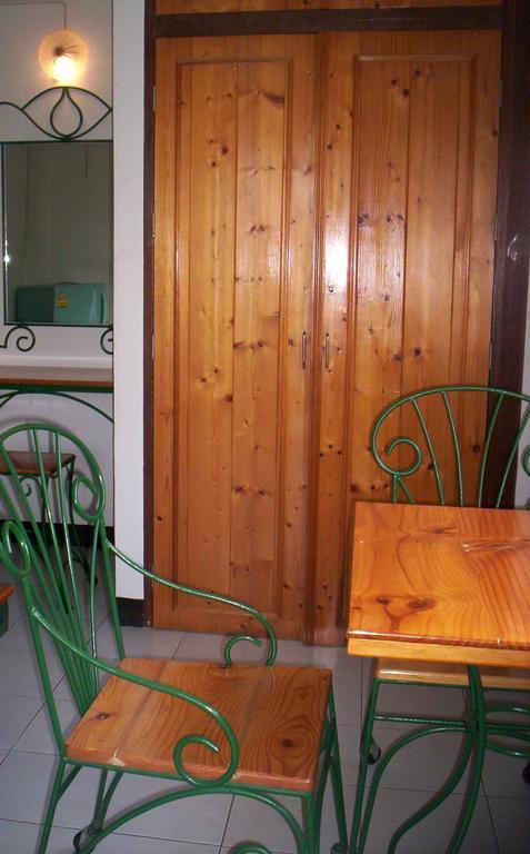 Baankhunmae Apartment Bangkok Ruang foto